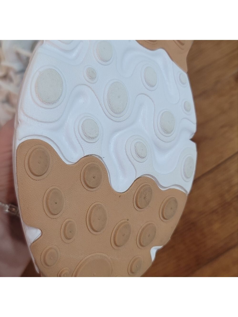 Women's French Connection Riley Sneakers - Picture 9 of 16